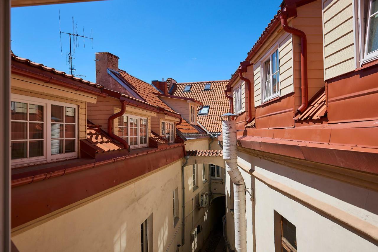 Very Vilnius Pilies Street Luaran gambar